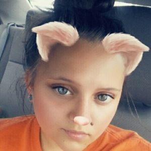 Meet your Posher, Valerie